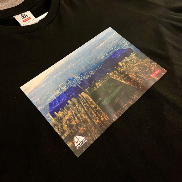 Supreme x Nike ACG / XL / Graphic Tee / NWT - Picture 2 of 5